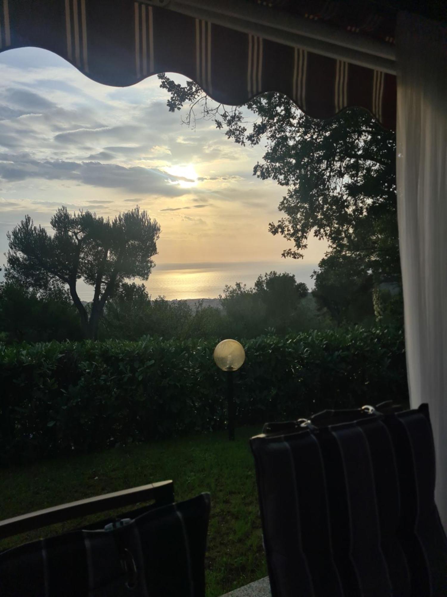 Casa Merea 16 Costa d'Oneglia Екстериор снимка